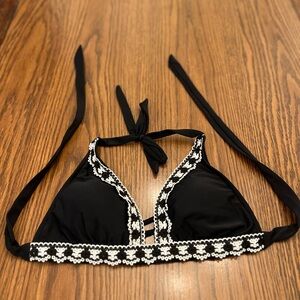 Kona Sol Black Bikini Top